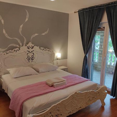 Apartments Milka Vodice Zewnętrze zdjęcie