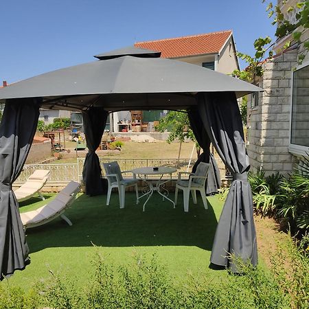 Apartments Milka Vodice Zewnętrze zdjęcie