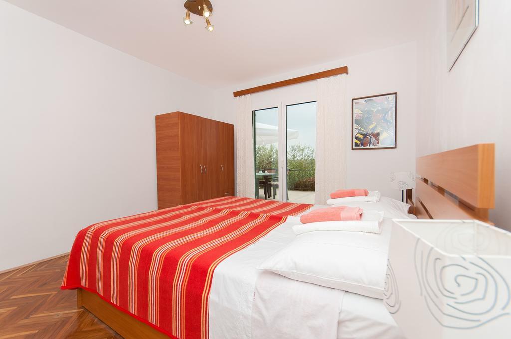Apartments Milka Vodice Zewnętrze zdjęcie