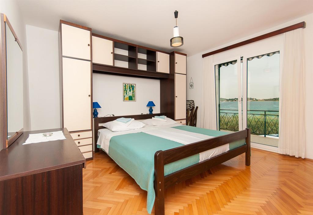 Apartments Milka Vodice Zewnętrze zdjęcie